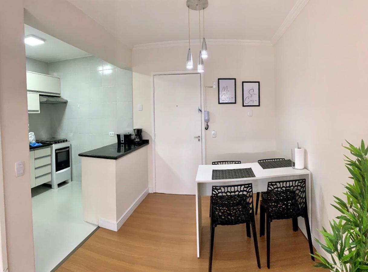 205- Apartamento 1 Quarto Suite, Encantador, Amplo E Decorado, Mobiliario Moderno, Cozinha Completa Com Utensilios , Excelente Vista Da Cidade E Localizacao Privelegiada No Bairro Bigorrilho , Κουριτίμπα Εξωτερικό φωτογραφία